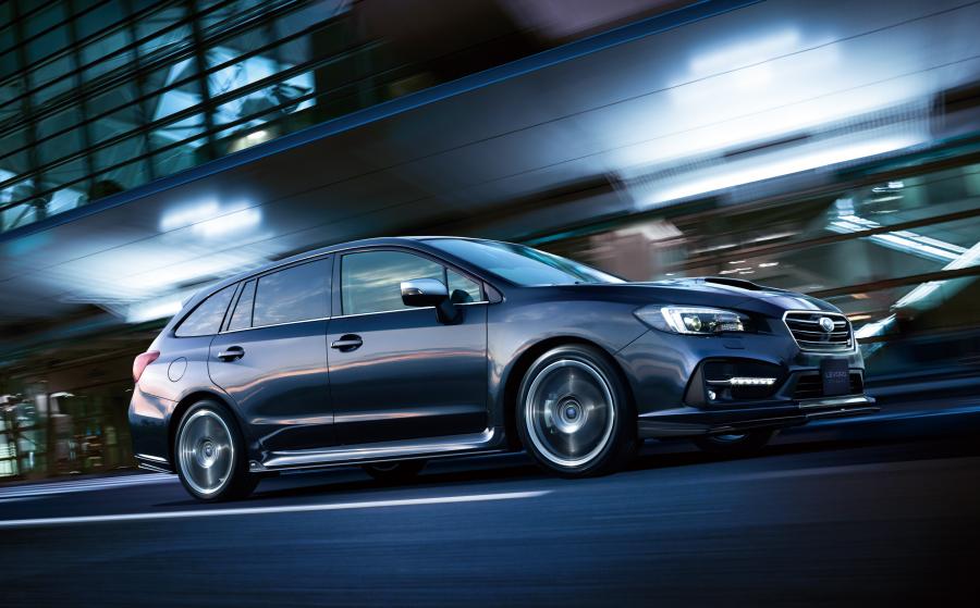  Subaru Levorg STI Sport 2017 года  (фото 7 из 16)